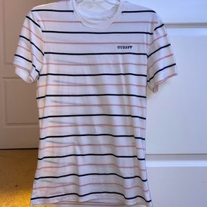 Guess tee